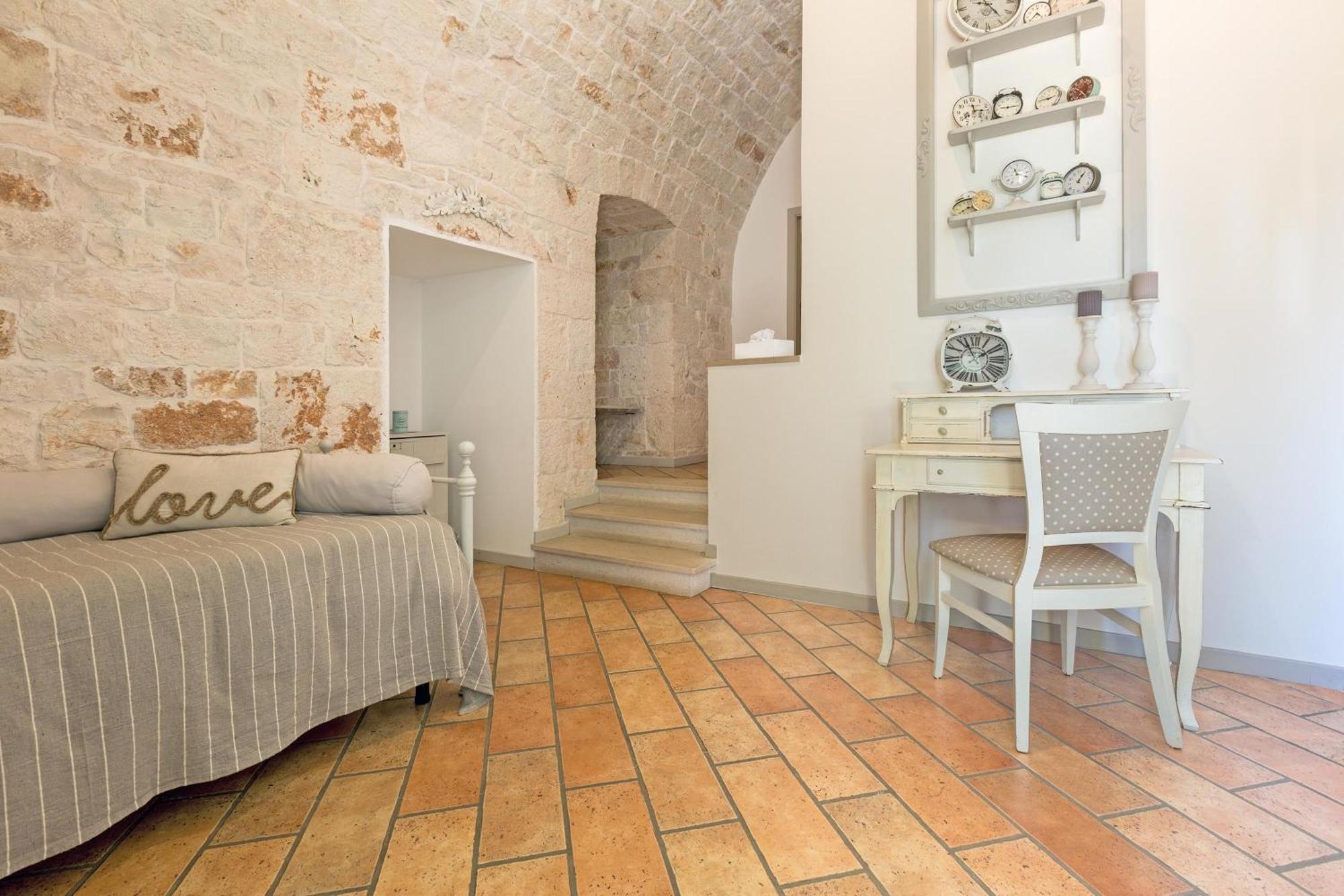Fabula Maison Монополи Экстерьер фото